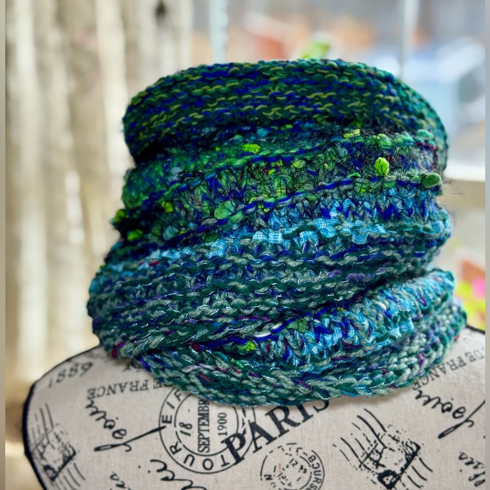 Premium Wool Infinity Scarf —Witchy Ocean Blues•4-Strand Hand Knit•One-of-a-Kind - Picture 6 of 17